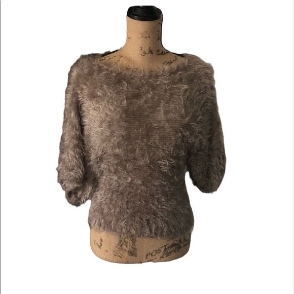 Brown Verty eyelash fuzzy sweater - Picture 1 of 5